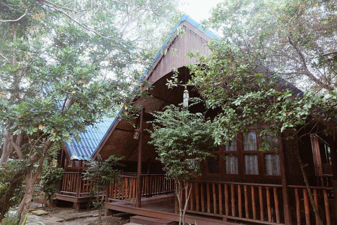 Ruennamyen Resort Amphawa Szamutszongkhram Kültér fotó