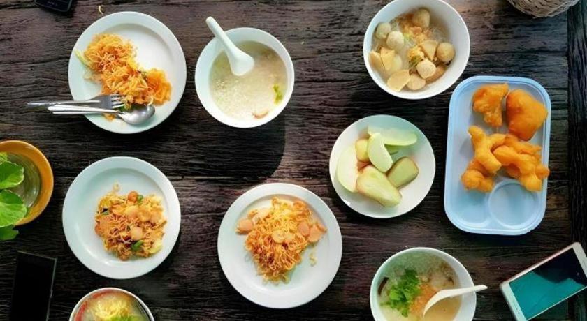 Ruennamyen Resort Amphawa Szamutszongkhram Kültér fotó